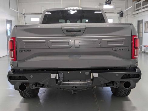 Used 2018 Ford F150 Raptor w/ Equipment Group 802A Luxury AWD/4WD image 9