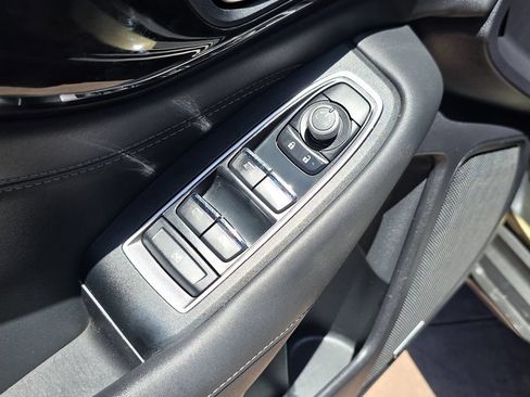 Used 2022 Subaru Outback Limited AWD/4WD image 30