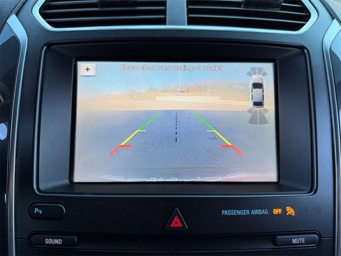 Used 2019 Ford Explorer Sport image 12