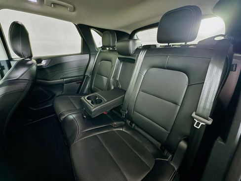 Used 2022 Ford Escape SEL w/ Technology Package image 28