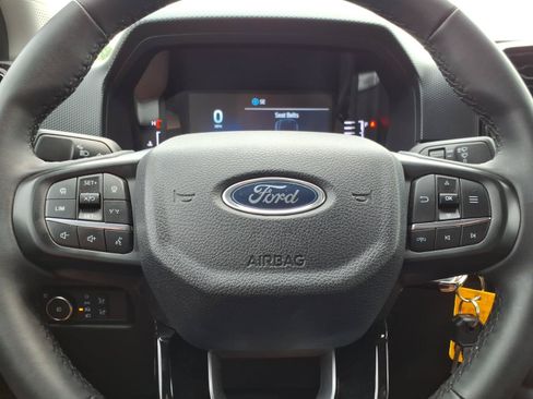 Used 2024 Ford Ranger XLT AWD/4WD image 21