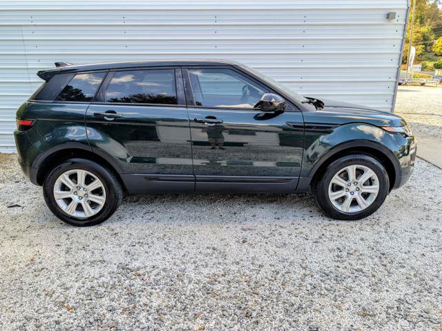 Used 2017 Land Rover Range Rover Evoque SE Premium AWD/4WD image 2