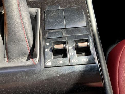 Used 2021 Lexus GX 460 Premium w/ Premium Package image 29