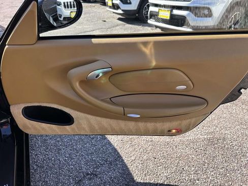 Used 2003 Porsche 911 Carrera image 20