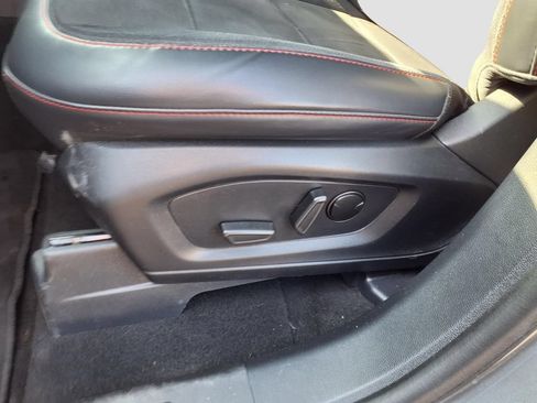 Used 2025 Ford Explorer ST AWD/4WD image 26