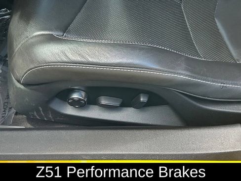 Used 2025 Chevrolet Corvette Stingray Preferred Cpe w/ Z51 Performance Package RWD image 10