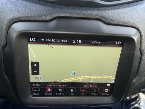 Used 2020 Jeep Renegade Altitude AWD/4WD image 4