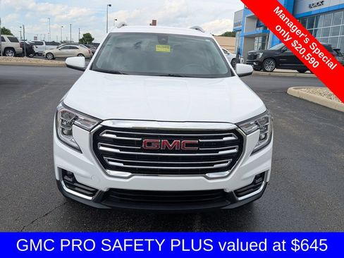 Used 2022 GMC Terrain SLT FWD image 2