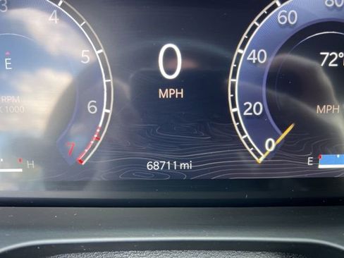 Used 2023 Jeep Grand Cherokee L Laredo image 12