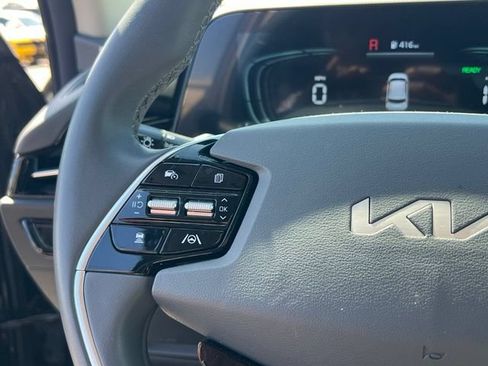 Certified 2024 Kia Niro EX FWD image 20