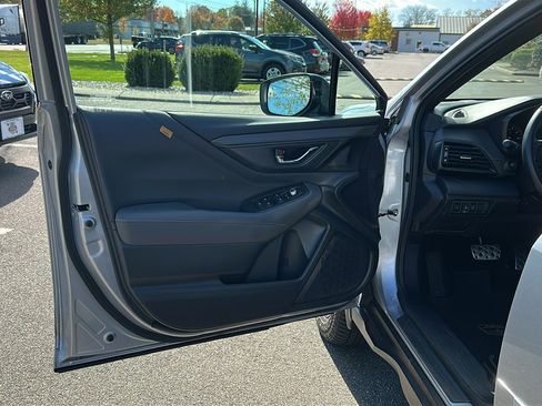 Used 2022 Subaru Outback Wilderness image 9