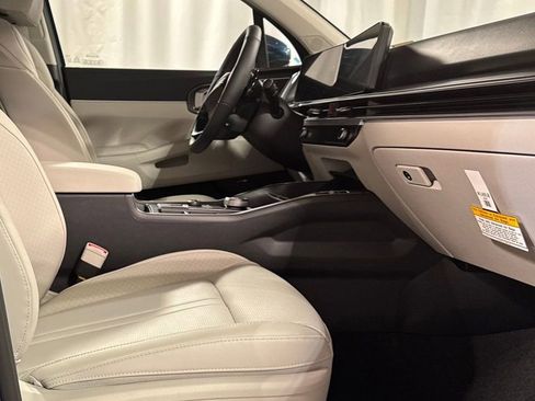 New 2026 Kia Sorento EX AWD/4WD image 32