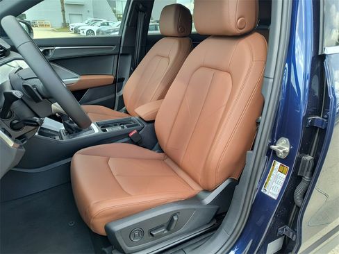 New 2025 Audi Q3 2.0T Premium Plus image 7