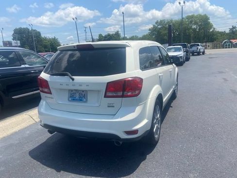 Used 2019 Dodge Journey GT FWD image 4