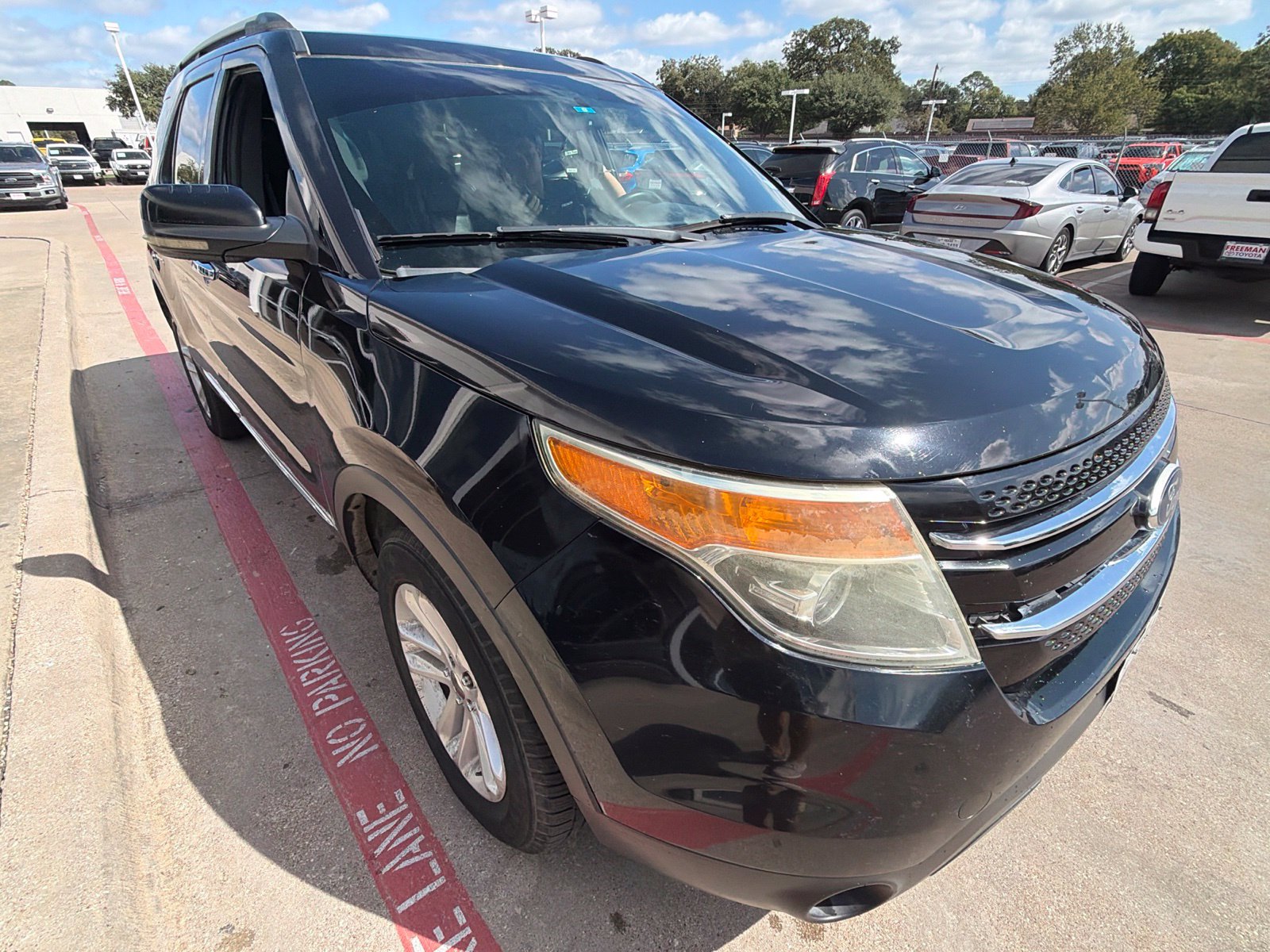 Used 2012 Ford Explorer Limited FWD image 3