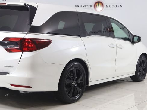 Used 2024 Honda Odyssey Sport image 41