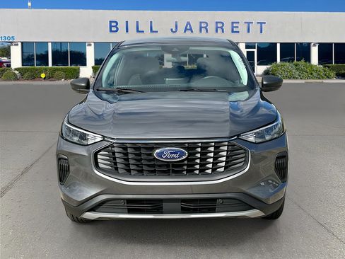 New 2026 Ford Escape Active image 2