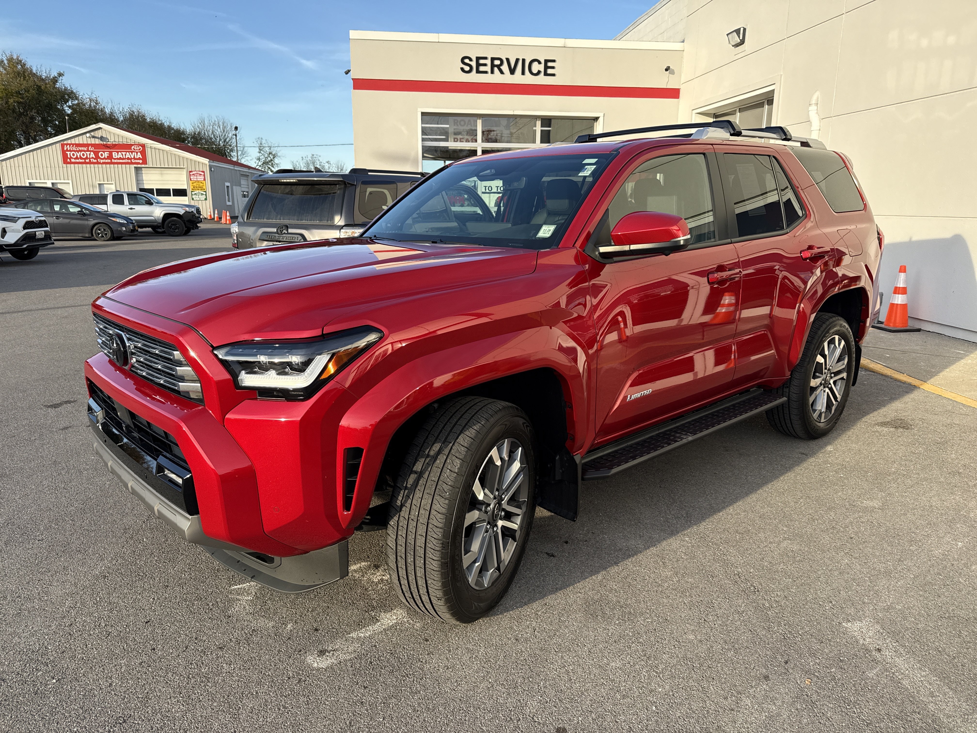 Used 2025 Toyota 4Runner Limited AWD/4WD image 3