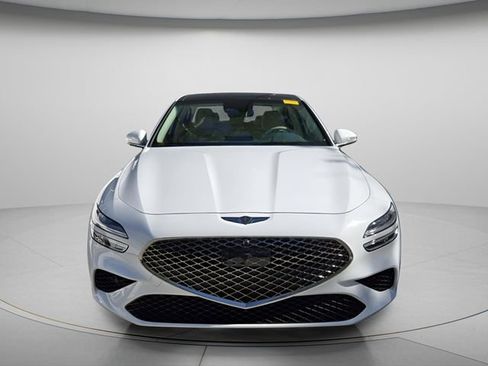 Used 2026 Genesis G70 2.5T Prestige RWD image 3