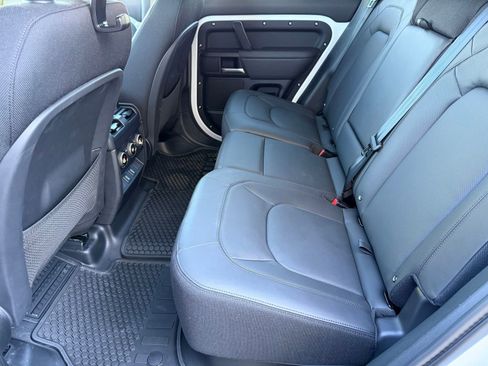 New 2026 Land Rover Defender 110 V8 image 25