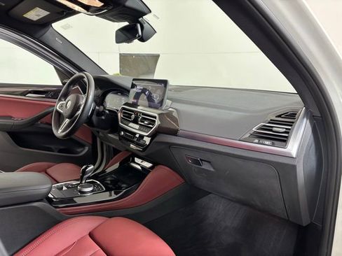 Certified 2024 BMW X4 M40i w/ Premium Package AWD/4WD image 22