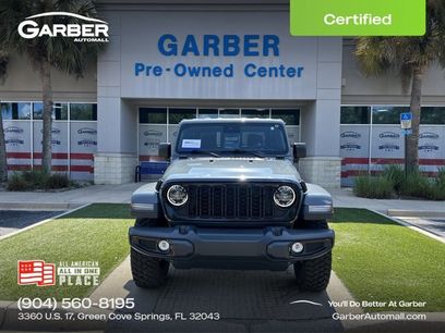 Used 2024 Jeep Gladiator Sport