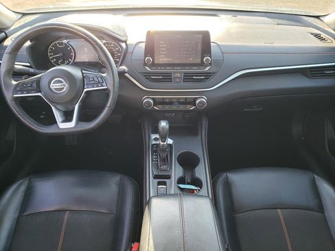 Used 2020 Nissan Altima 2.5 SR image 18