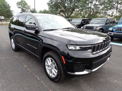 New 2025 Jeep Grand Cherokee L Laredo w/ Luxury Tech Group I image 9