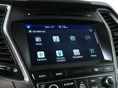 Used 2017 Hyundai Santa Fe Limited image 18