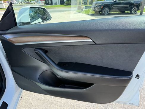 Used 2022 Tesla Model 3 Rear-Wheel Drive image 26