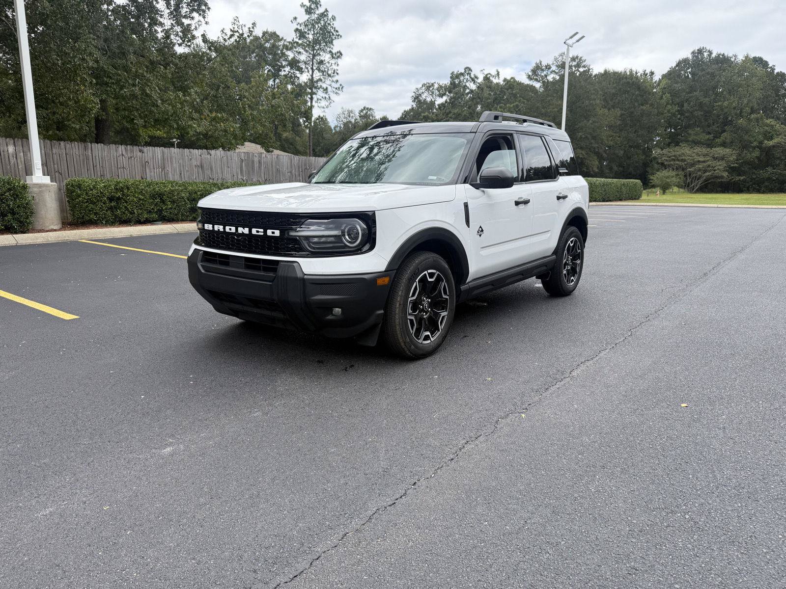 Used 2026 Ford Bronco Sport Outer Banks AWD/4WD image 1