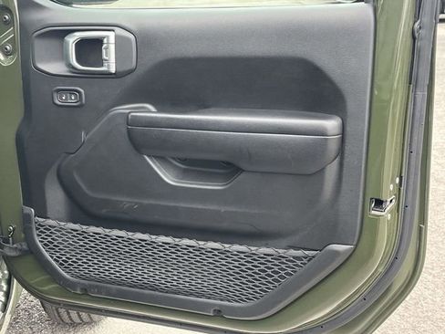 Used 2021 Jeep Wrangler Unlimited Sport image 25
