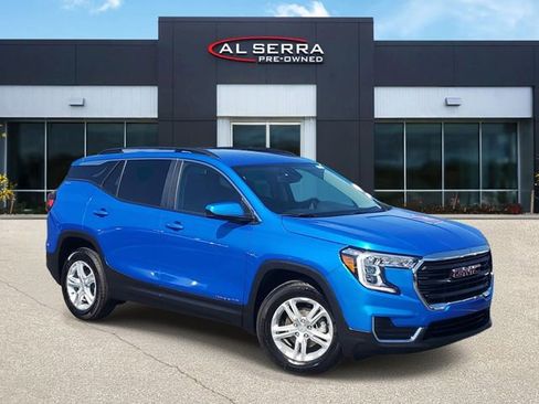 Certified 2024 GMC Terrain SLE w/ Driver Convenience Package FWD image 1