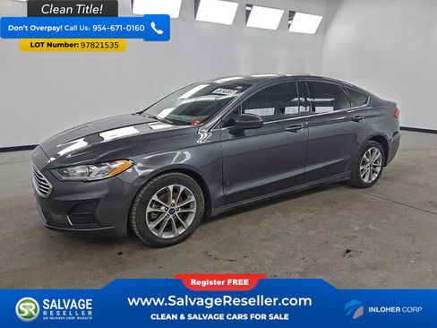 Used 2020 Ford Fusion SE image 1