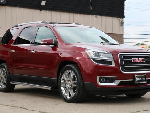 Used 2017 GMC Acadia Limited SLT AWD/4WD image 5