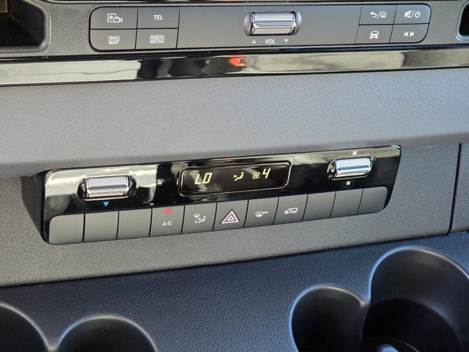 New 2026 Mercedes-Benz Sprinter 2500 image 30