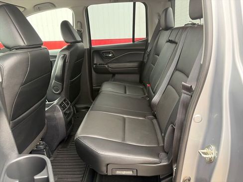 Used 2017 Honda Ridgeline RTL-T image 38
