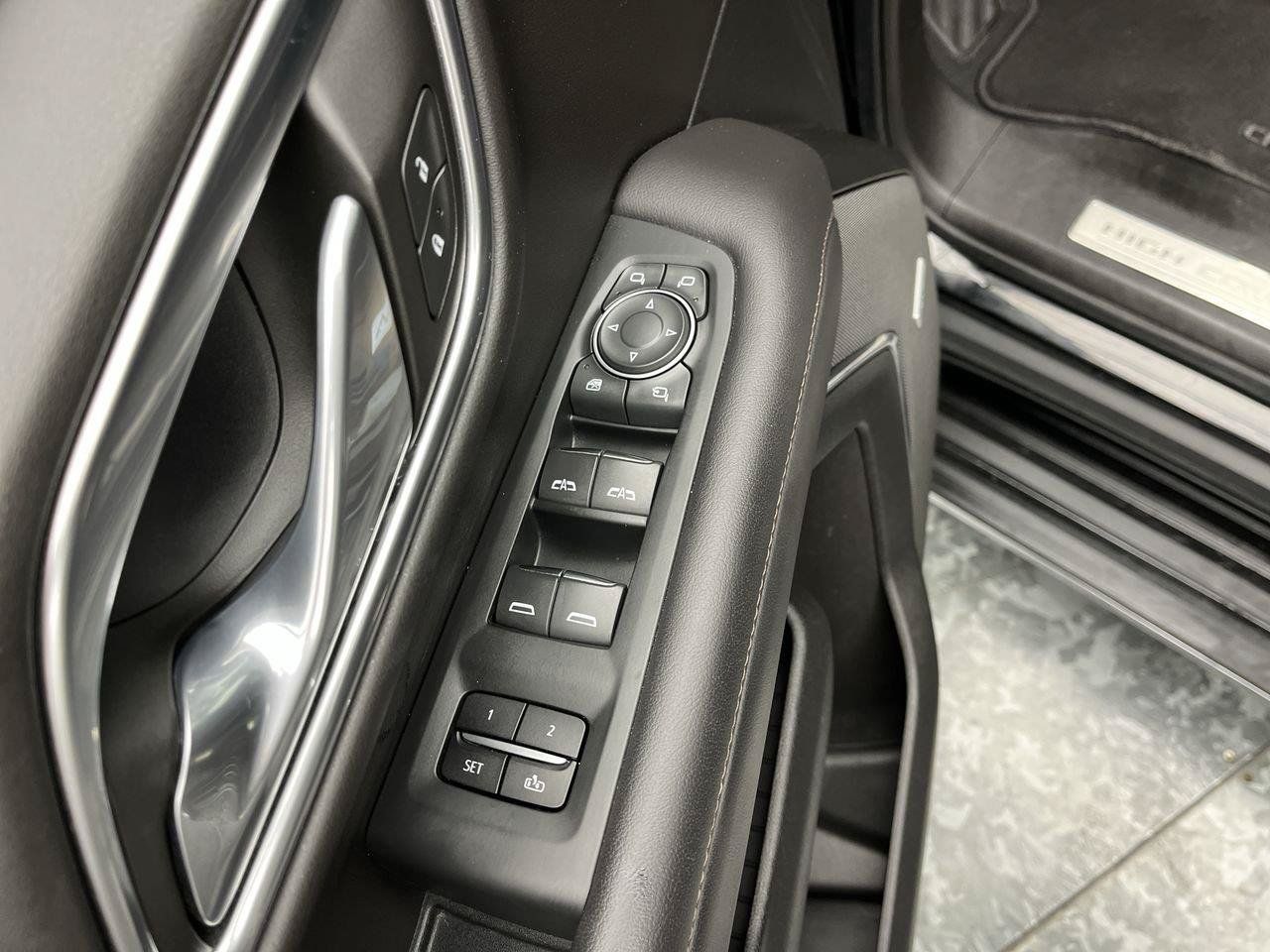 Certified 2021 Chevrolet Tahoe High Country AWD/4WD image 9