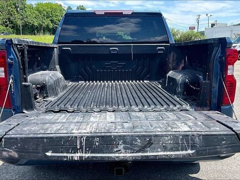 Used 2024 Chevrolet Silverado 1500 Custom AWD/4WD image 29