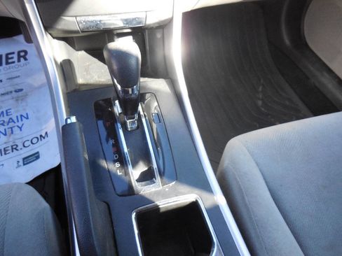 Used 2013 Honda Accord LX image 14