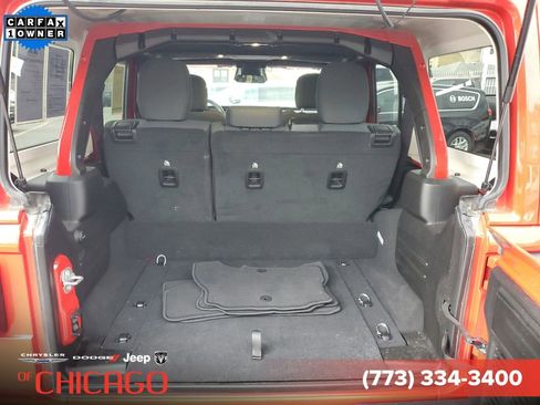 Certified 2025 Jeep Wrangler Unlimited Sahara AWD/4WD image 8