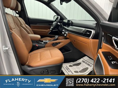 Used 2025 Kia Telluride EX X-Line AWD/4WD image 15