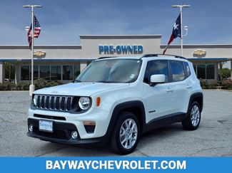 Used 2021 Jeep Renegade Latitude image 1