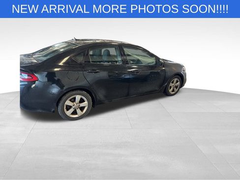 Used 2015 Dodge Dart SXT w/ Sun/Sound Group image 9