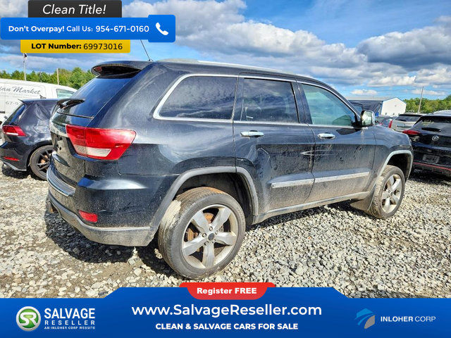 Used 2011 Jeep Grand Cherokee Overland AWD/4WD image 4