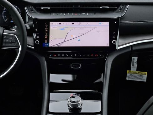 New 2026 Jeep Grand Cherokee Altitude RWD image 18