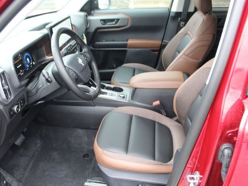 New 2025 Ford Bronco Sport Outer Banks w/ Outer Banks Tech Package+ image 20