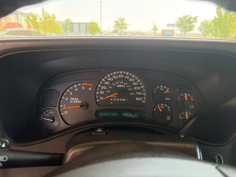 Used 2007 Chevrolet Silverado 2500 LT AWD/4WD image 13