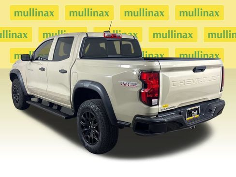 Used 2023 Chevrolet Colorado Trail Boss AWD/4WD image 7