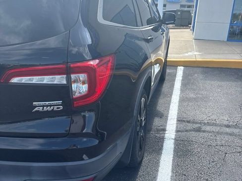Used 2021 Honda Pilot Special Edition image 6